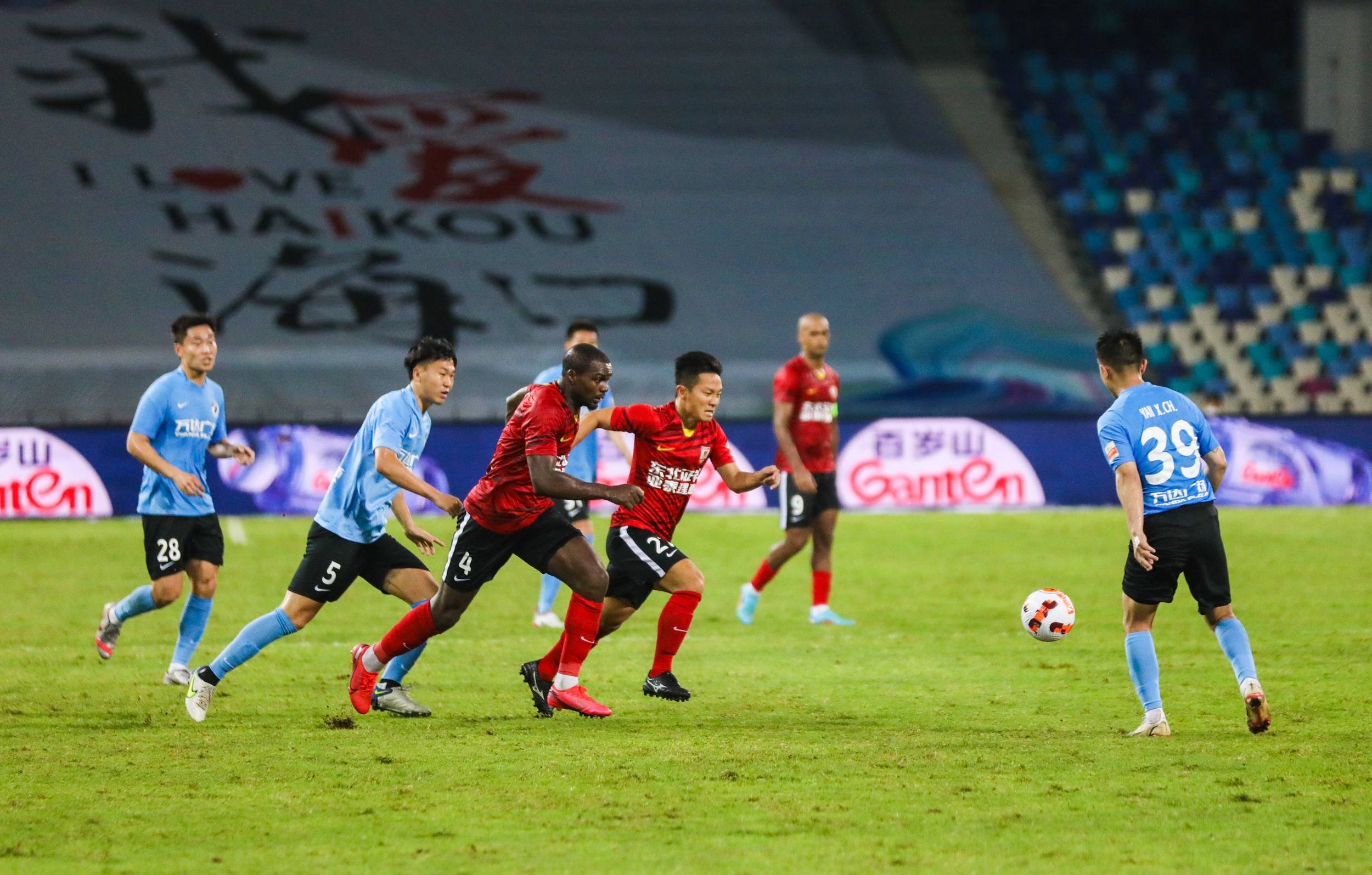 同样具有极 同样具有极