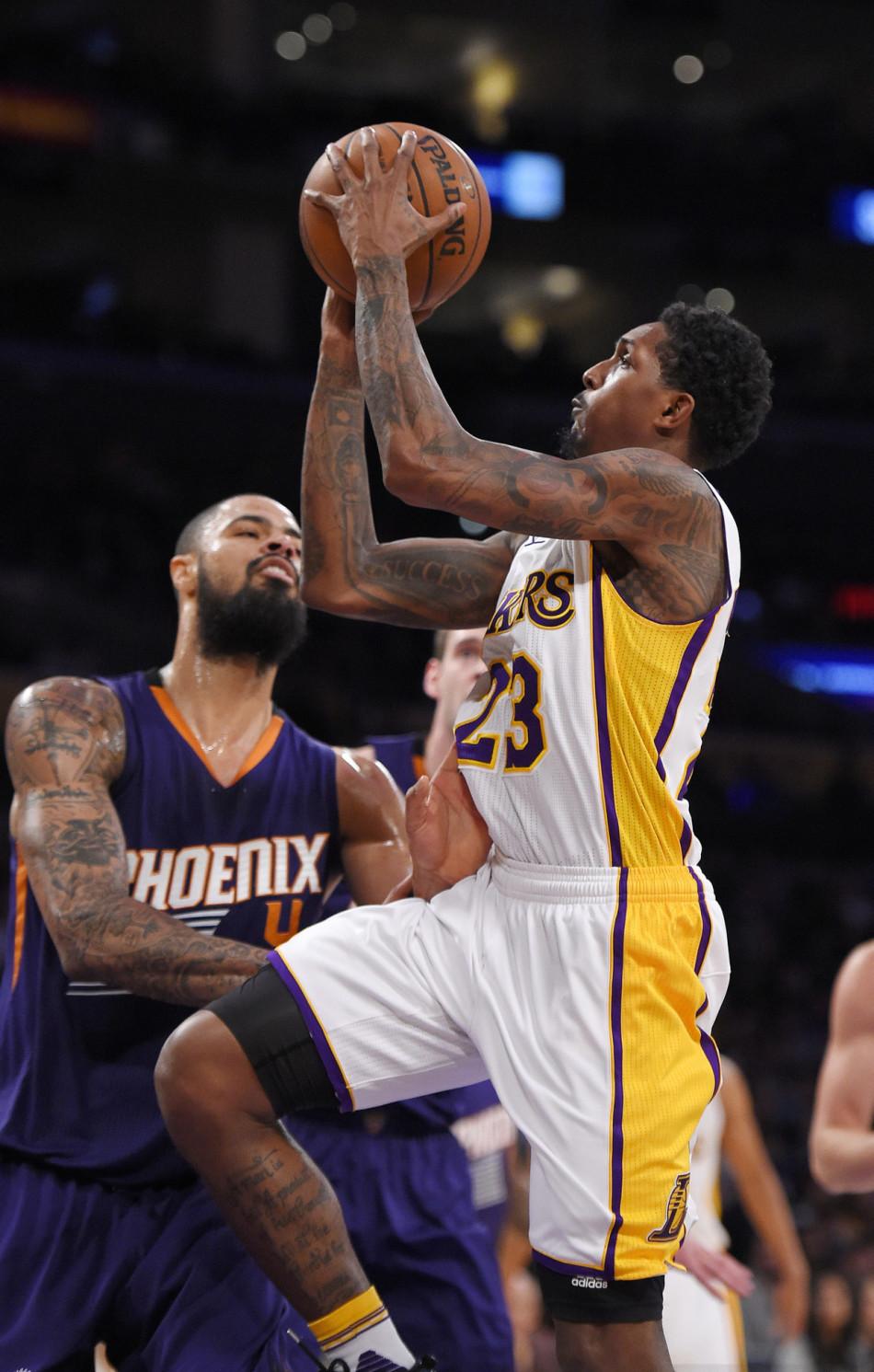 且浮动空间 且浮动空间